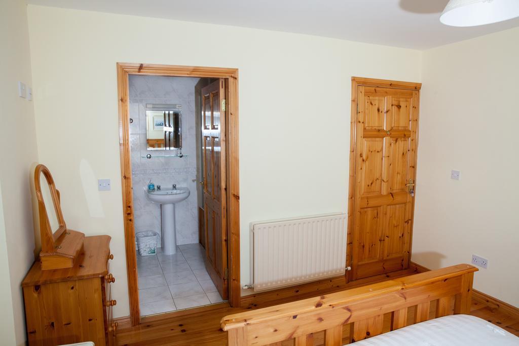 Fort Farmhouse B&B Castlegregory Eksteriør billede